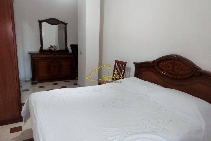 Shtepi me qera Apartament ne Tirane, 3+1, Mobilimi E mobiluar, Pagesa 700  Euro.