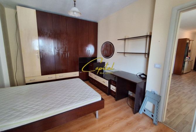 Shtepi me qera Apartament ne Tirane, 1+1, Mobilimi E mobiluar, Pagesa 60,000  Leke.