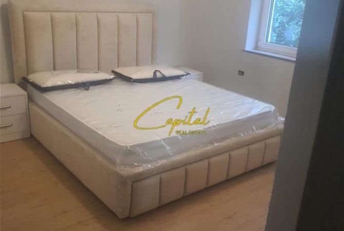 Shtepi me qera Apartament ne Tirane, 2+1, Mobilimi E mobiluar, Pagesa 70,000  Leke.