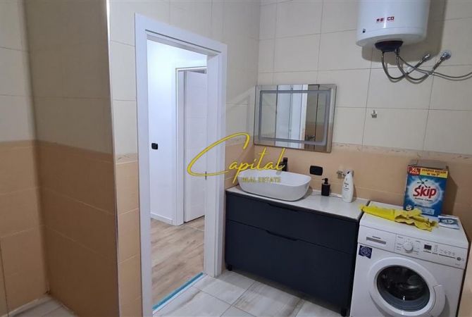 Shtepi me qera Apartament ne Tirane, 2+1, Mobilimi E mobiluar, Pagesa 550  Euro.