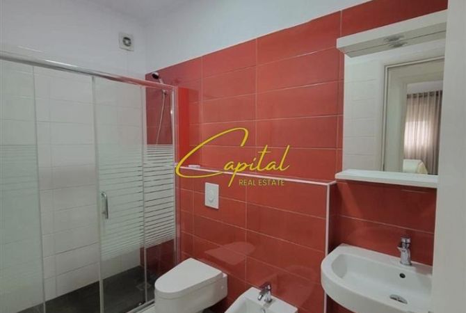 Shtepi me qera Apartament ne Tirane, 1+1, Mobilimi E mobiluar, Pagesa 60,000  Leke.