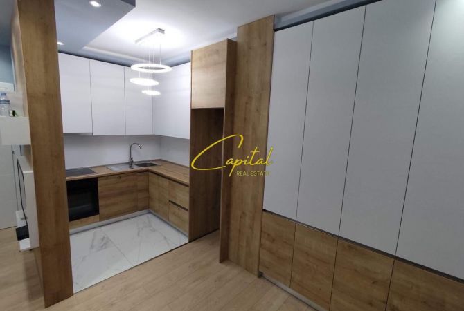 Shtepi ne shitje Apartament ne Tirane, 2+1, Mobilimi E mobiluar, Pagesa 129,000  Euro.