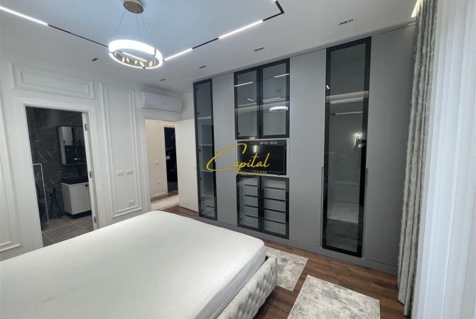 Shtepi me qera Apartament ne Tirane, 2+1, Mobilimi E mobiluar, Pagesa 1,000  Euro.