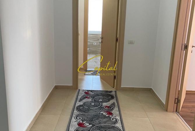 Shtepi me qera Apartament ne Tirane, 3+1, Mobilimi E mobiluar, Pagesa 650  Euro.