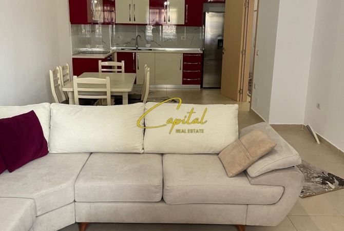 Shtepi me qera 3+1 ne Tirane - 650 Euro