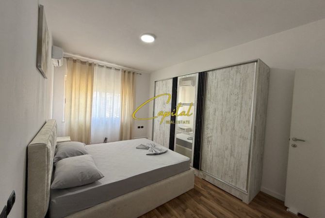 Shtepi me qera Apartament ne Tirane, 1+1, Mobilimi E mobiluar, Pagesa 450  Euro.