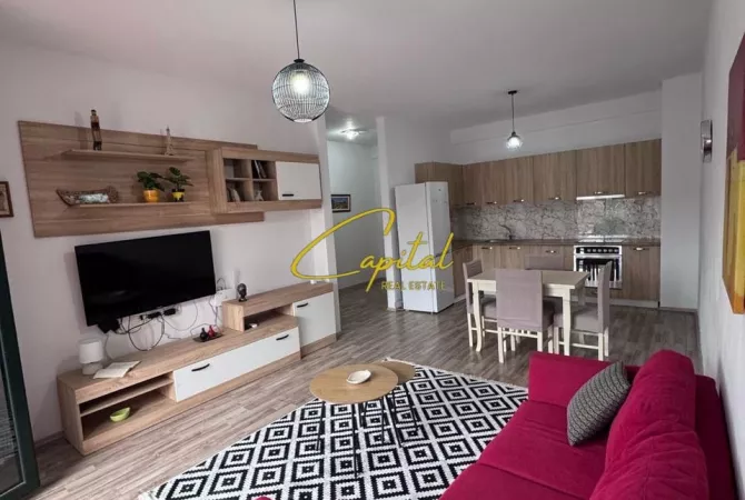 Shtepi me qera 1+1 ne Tirane - 450 Euro