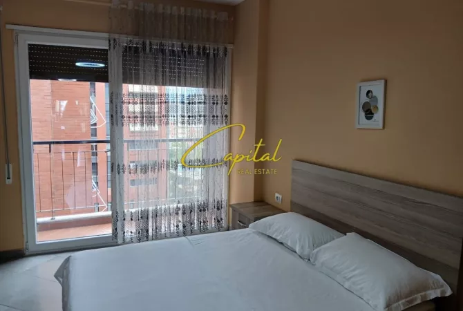 Shtepi me qera 1+1 ne Tirane - 60,000 Leke