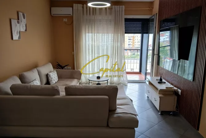 Shtepi me qera 1+1 ne Tirane - 60,000 Leke