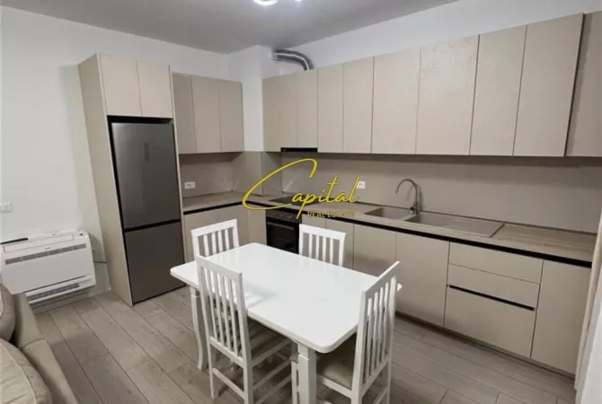 Shtepi me qera 2+1 ne Tirane - 60,000 Leke