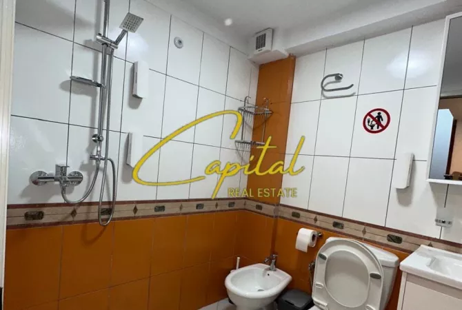 Shtepi me qera Apartament ne Tirane, 1+1, Mobilimi E mobiluar, Pagesa 60,000  Leke.