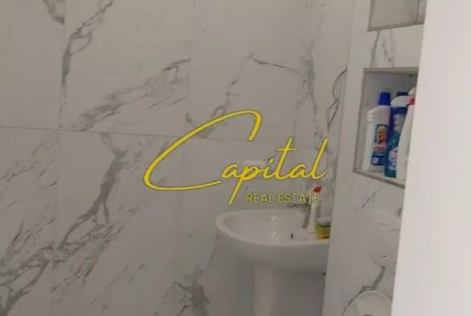 Shtepi me qera Apartament ne Tirane, 1+1, Mobilimi E mobiluar, Pagesa 60,000  Leke.