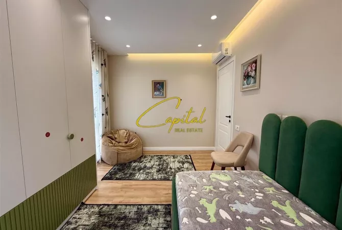Shtepi ne shitje Apartament ne Tirane, 2+1, Mobilimi E mobiluar, Pagesa 253,000  Euro.