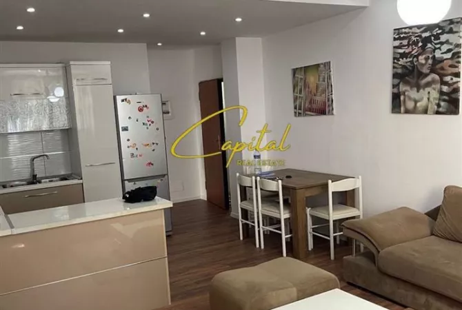 Shtepi me qera 2+1 ne Tirane - 500 Euro