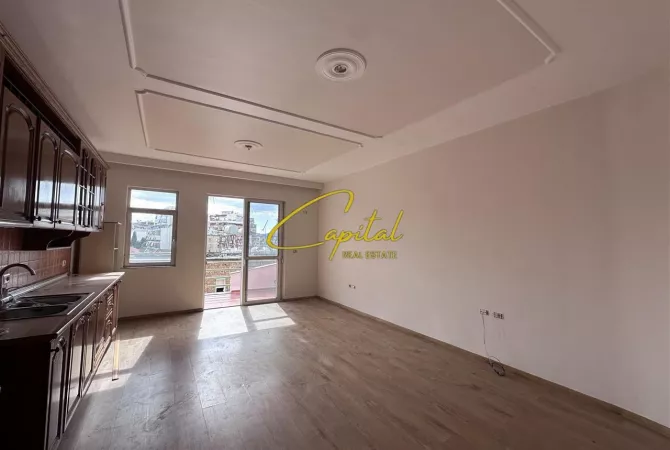 Shtepi me qera 3+1 ne Tirane - 550 Euro