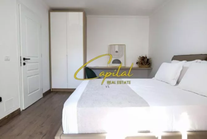 Shtepi me qera Apartament ne Tirane, 1+1, Mobilimi E mobiluar, Pagesa 60,000  Leke.