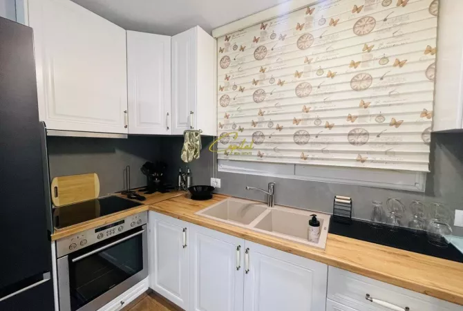 Shtepi me qera Apartament ne Tirane, 1+1, Mobilimi E mobiluar, Pagesa 700  Euro.