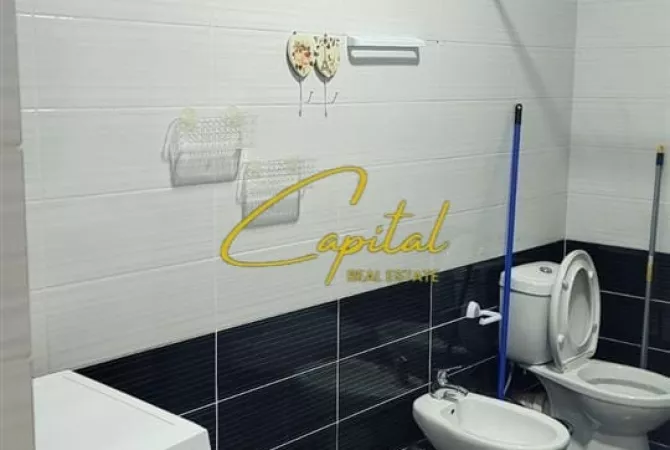 Shtepi me qera Apartament ne Tirane, 1+1, Mobilimi E mobiluar, Pagesa 500  Euro.