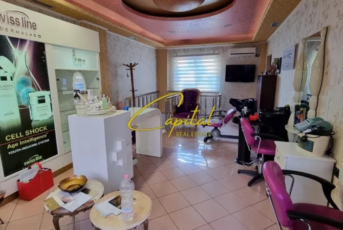 Ambjent biznesi me qera 1+1 ne Tirane - 1,300 Euro