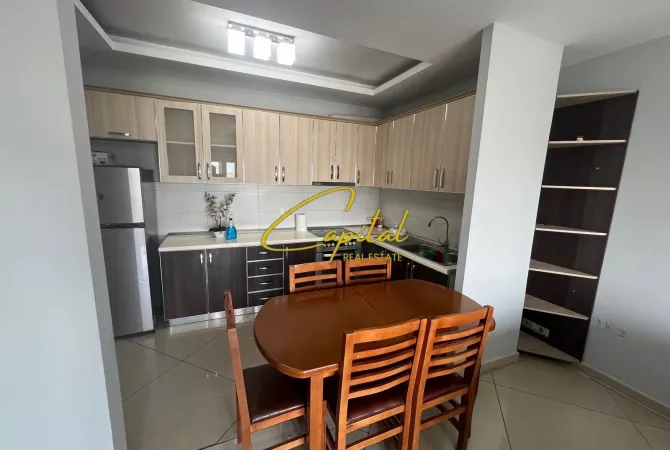 Shtepi me qera 1+1 ne Tirane - 45,000 Leke