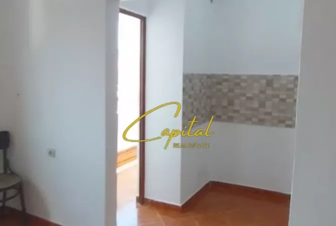 Shtepi ne shitje 1+1 ne Tirane - 70,000 Euro
