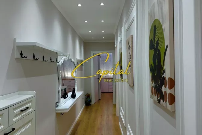 Shtepi me qera Apartament ne Tirane, 2+1, Mobilimi E mobiluar, Pagesa 850  Euro.