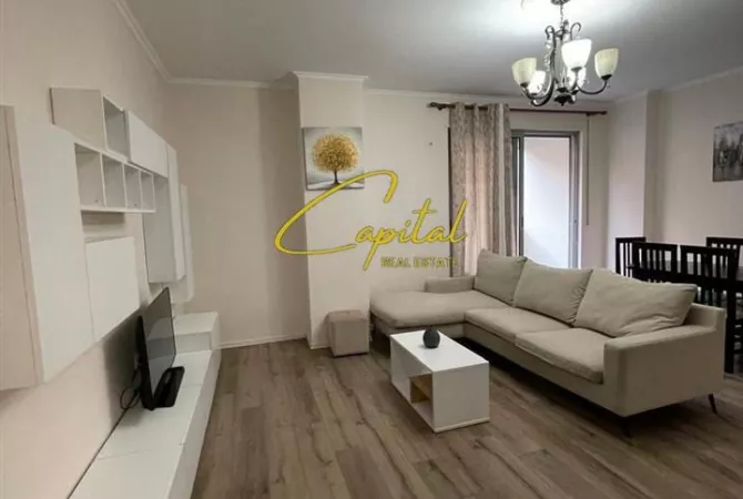 Shtepi me qera 2+1 ne Tirane - 45,000 Leke