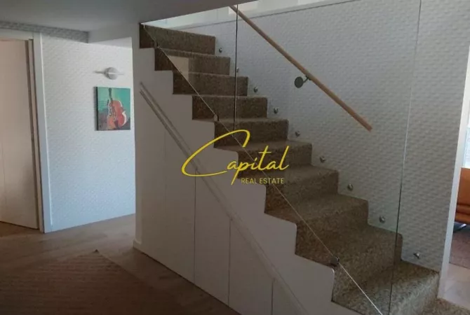 Shtepi ne shitje Apartament ne Tirane, 4+1, Mobilimi E mobiluar, Pagesa 385,000  Euro.
