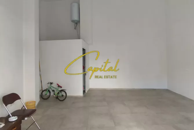 Ambjent biznesi me qera 1+1 ne Tirane - 600 Euro