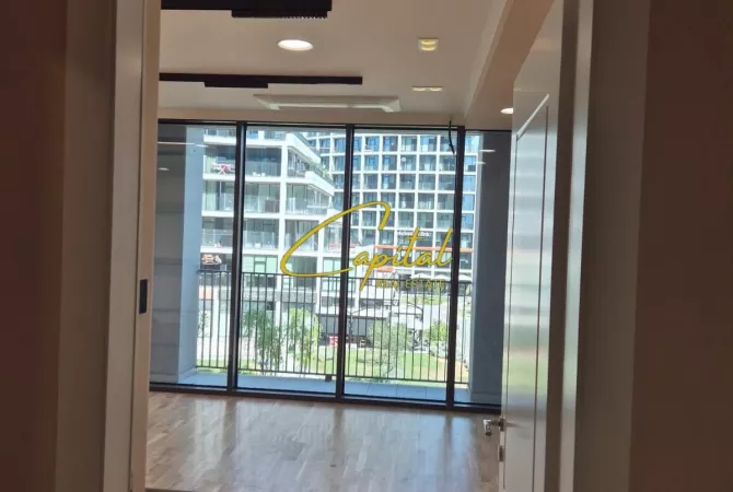 ZYRE ME QERA 130 M2 LIQENI ARTIFICIAL 2.200 EURO