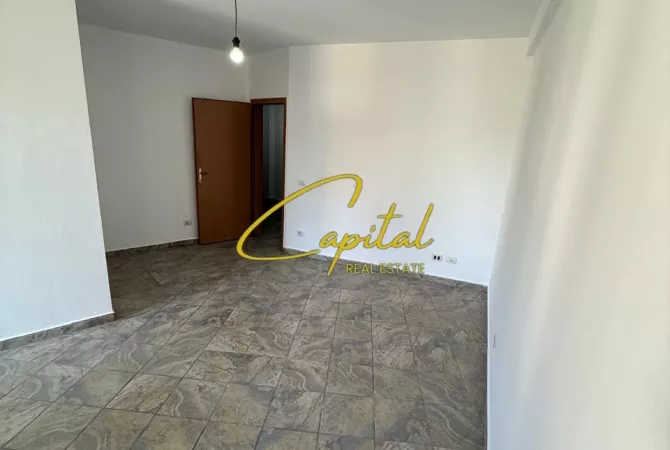 Shtepi ne shitje 1+1 ne Tirane - 110,000 Euro