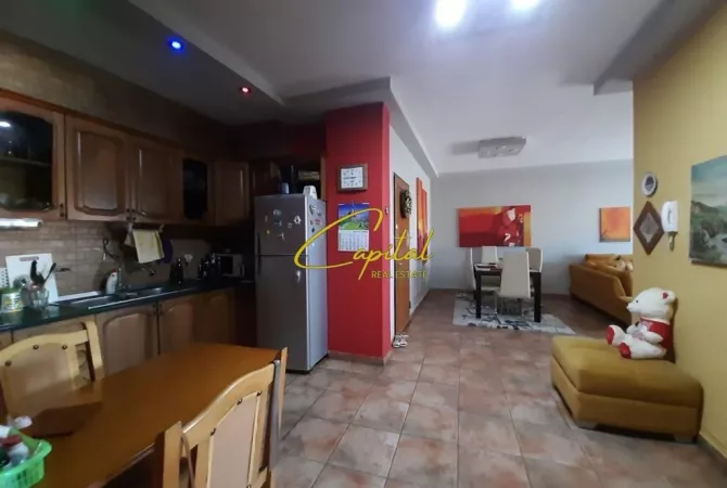 Shtepi ne shitje 3+1 ne Tirane - 170,000 Euro