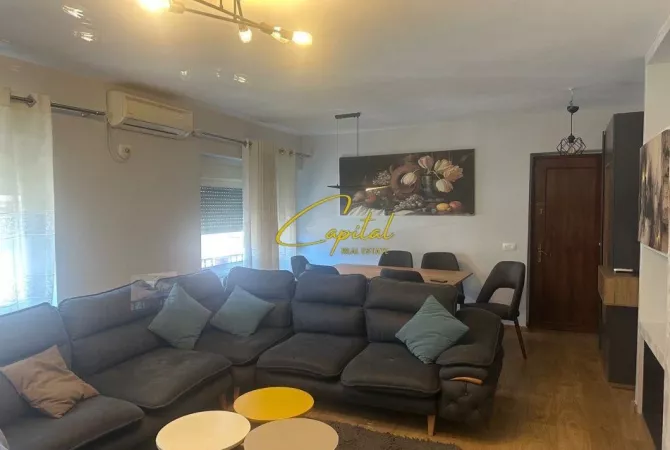 Shtepi me qera 3+1 ne Tirane - 800 Euro