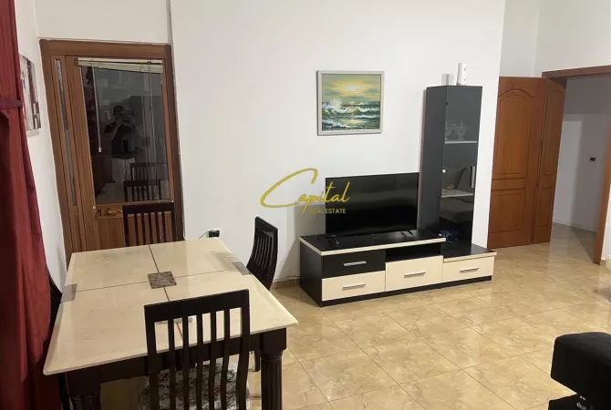 Shtepi me qera 2+1 ne Tirane - 50,000 Leke