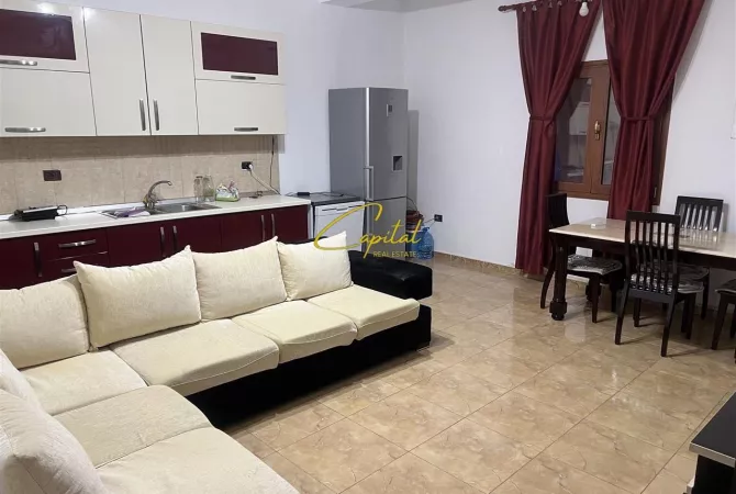 Shtepi me qera 2+1 ne Tirane - 50,000 Leke