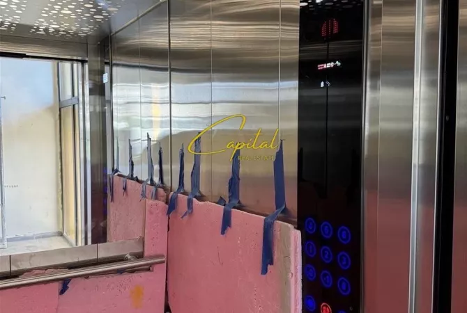 AMBIENT BIZNESI ME QERA 550 M2 BULEVARDI I RI 3000 EURO