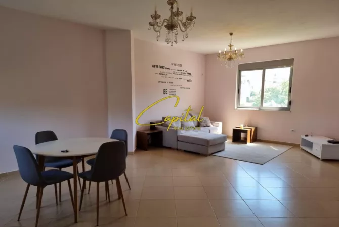 Casa in affitto 3+1 a Tirana - 1,000 Euro