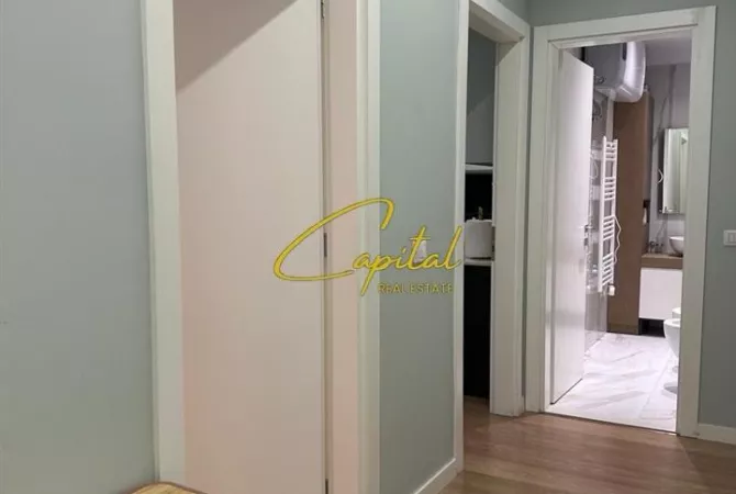 Shtepi ne shitje Apartament ne Tirane, 1+1, Mobilimi E mobiluar, Pagesa 160,000  Euro.