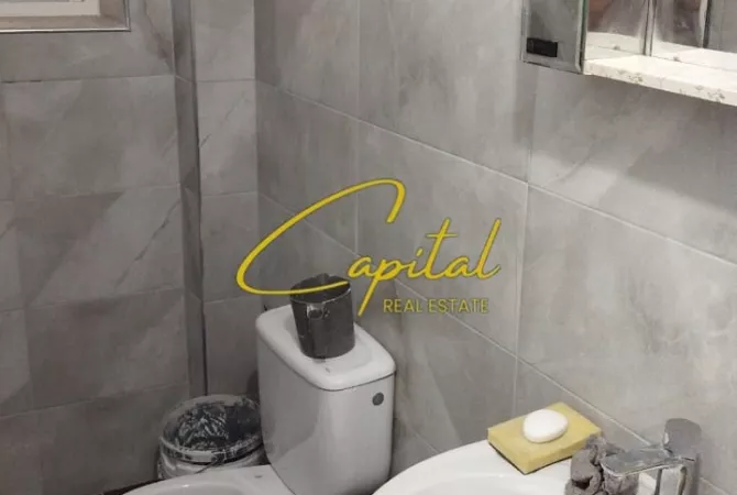 Shtepi me qera Apartament ne Tirane, 2+1, Mobilimi E mobiluar, Pagesa 60,000  Leke.