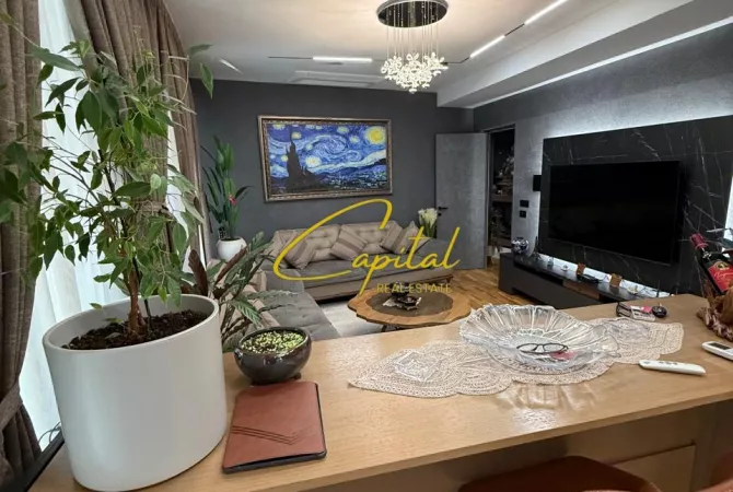 Shtepi ne shitje Apartament ne Tirane, 2+1, Mobilimi E mobiluar, Pagesa 650,000  Euro.