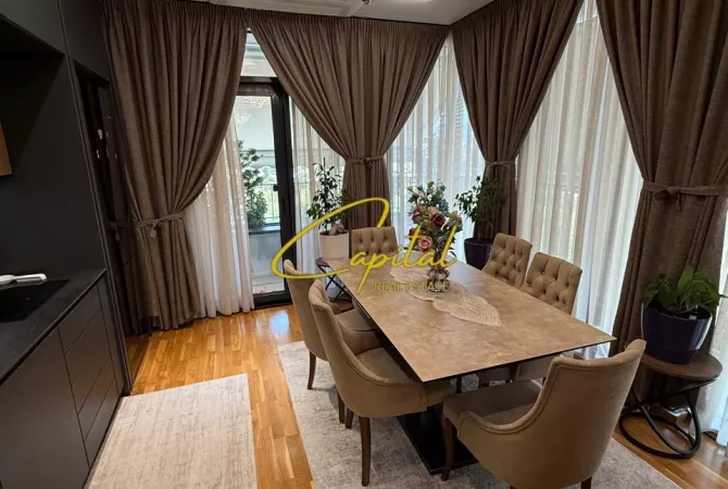 Shtepi ne shitje 2+1 ne Tirane - 650,000 Euro