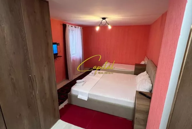 Shtepi ne shitje Apartament ne Tirane, 1+1, Mobilimi E mobiluar, Pagesa 160,000  Euro.