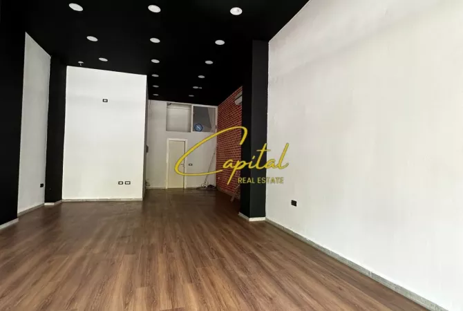 Ambient biznesi me qera 1+1 ne Tirane - 1,300 Euro
