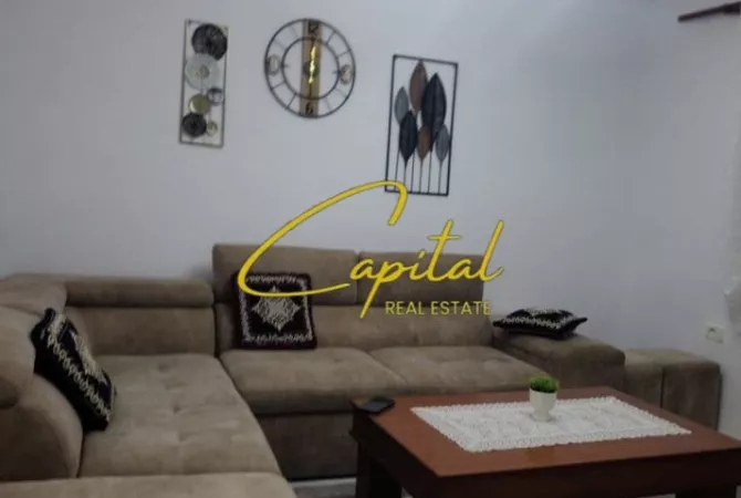 Shtepi me qera 3+1 ne Tirane - 60,000 Leke