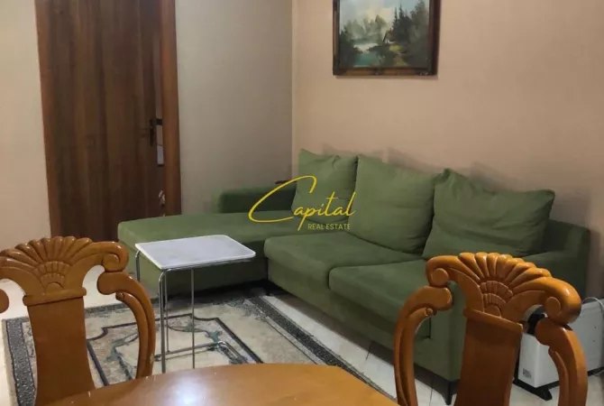 Shtepi me qera 1+1 ne Tirane - 50,000 Leke