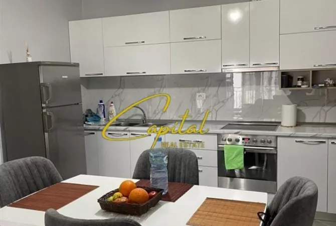 Shtepi me qera 1+1 ne Tirane - 55,000 Leke