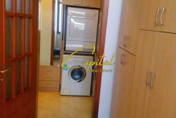 Shtepi me qera Apartament ne Tirane, 2+1, Mobilimi E mobiluar, Pagesa 750  Euro.