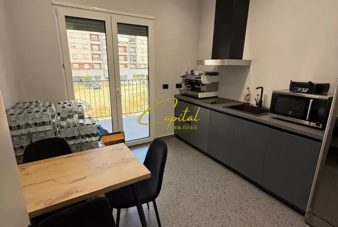 Shtepi ne shitje 2+1 ne Tirane - 450,000 Euro