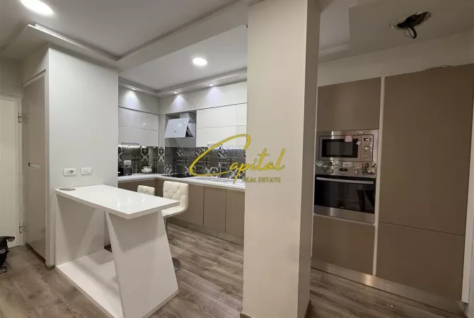 Shtepi me qera 2+1 ne Tirane - 700 Euro