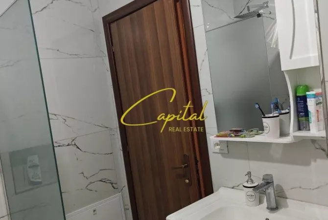 Shtepi me qera Apartament ne Tirane, 2+1, Mobilimi E mobiluar, Pagesa 720  Euro.